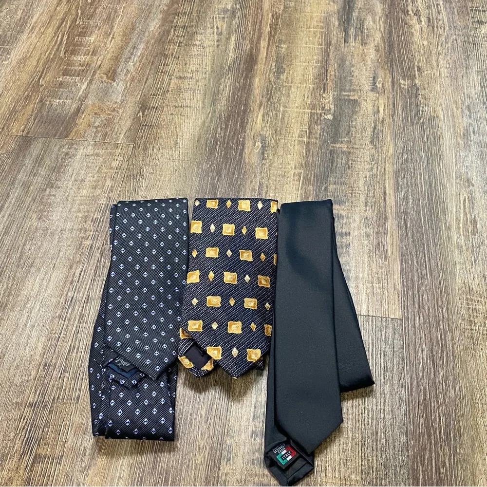 Elegant Black and Gold Men's Lot Ties Parisian Signature, QBrand, Joseph‎ Abboud